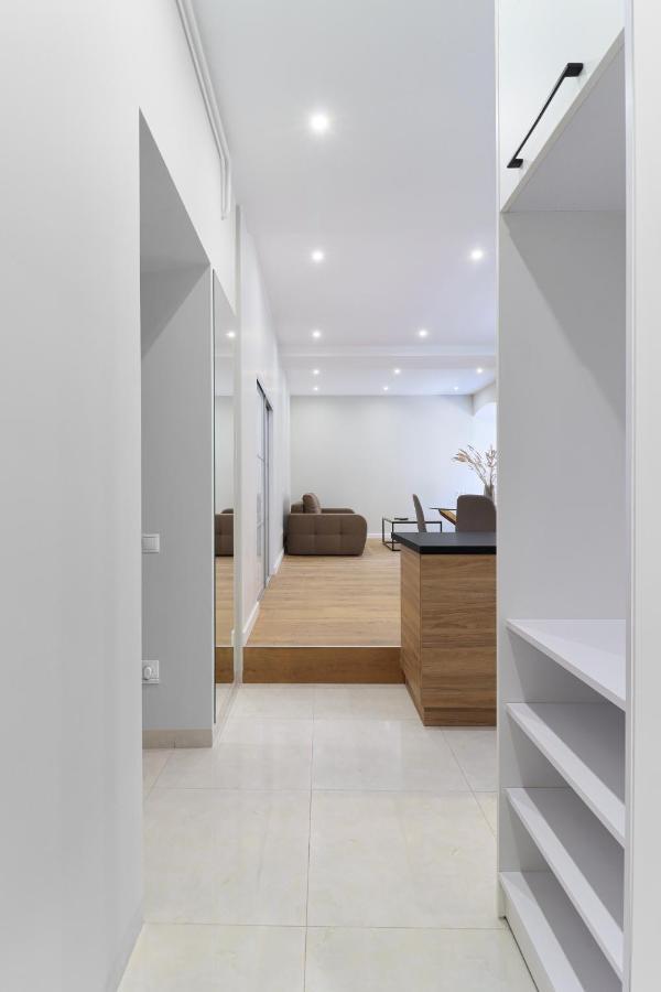 Lviv City Center - Light Apartment Экстерьер фото
